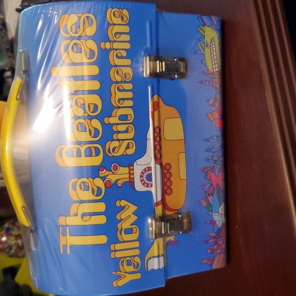 Hallmark Toys Hallmark Beatles Yellow Submarine Lunchbox Poshmark